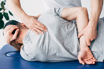 West Side Comprehensive Chiropractic Care - Spinal Adjustment for Back Pain